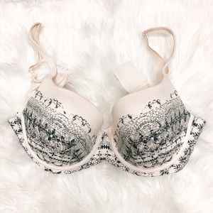 Victoria Secret Bra